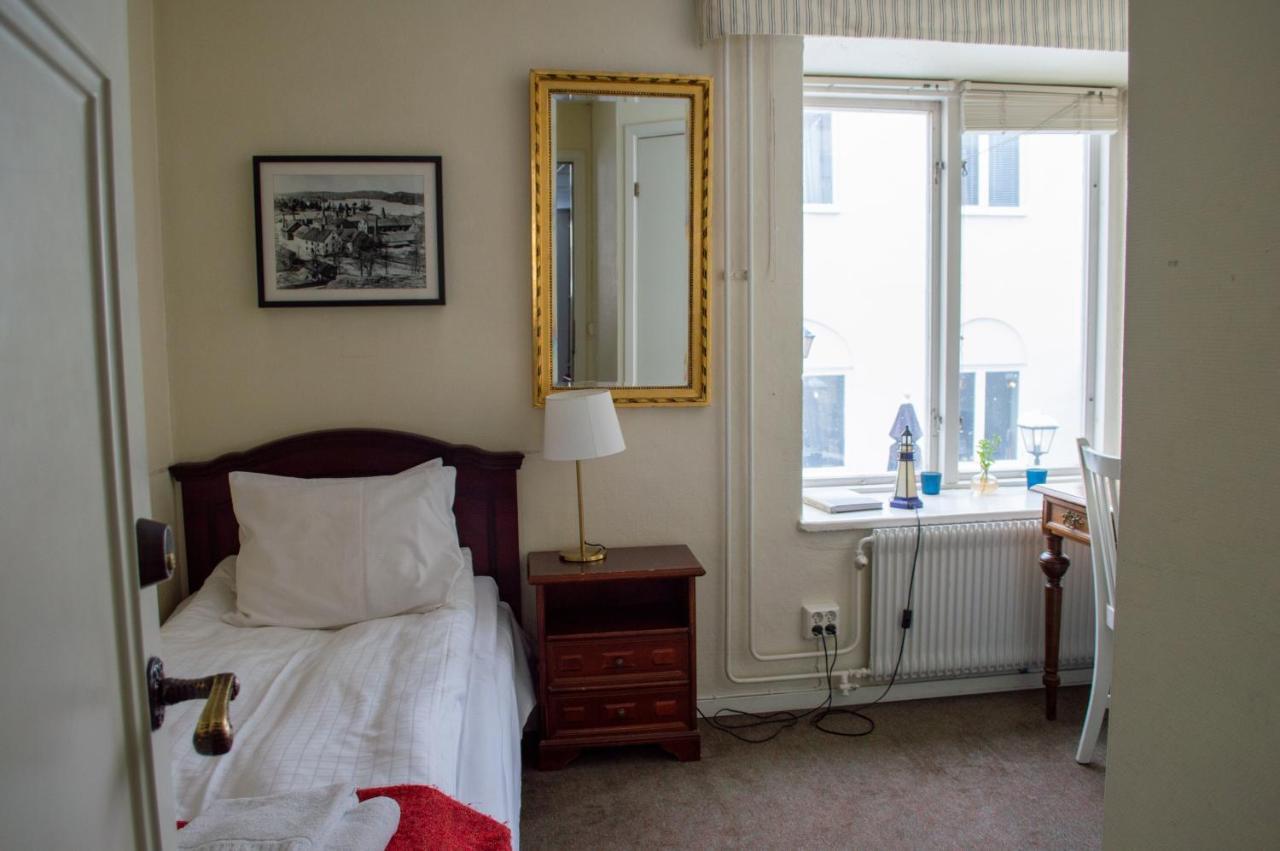 Hotell Bla Blom Gustavsberg Ngoại thất bức ảnh
